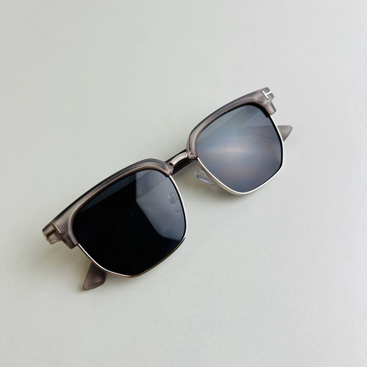 Clubmaster Arc | Grey
